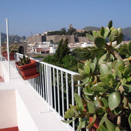Case Vacanze Arcobaleno Lipari  Buitenkant foto