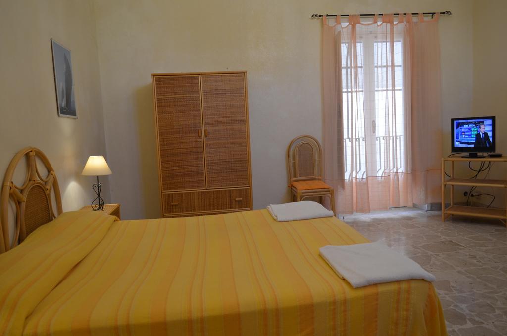 Case Vacanze Arcobaleno Lipari  Buitenkant foto